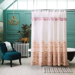 Striped Bath Rug White/Black - Opalhouse™ 6 Striped Bath Rug White/Black - Opalhouse™ -Opalhouse GUEST 9da4f571 4b49 4835 bec7 343a96a796f2